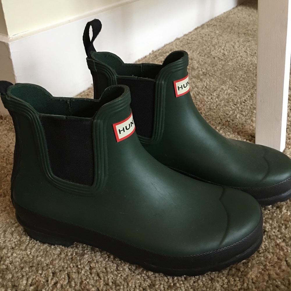 Hunter Chelsea boots size 7